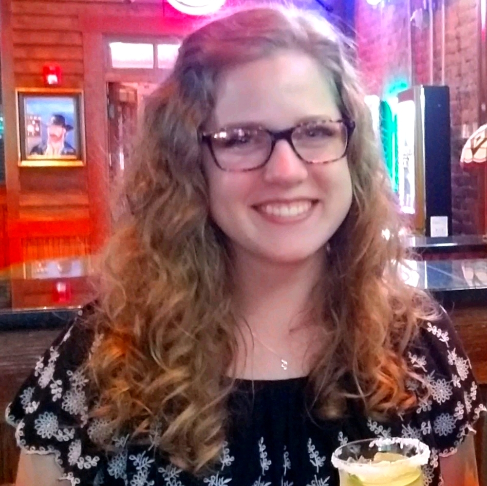 Meet your Posher, Maria